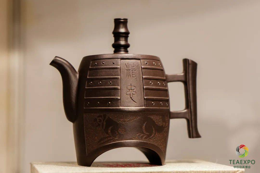 华巨臣第15届武汉茶博会首日现场直击jbo竞博登录(图5)